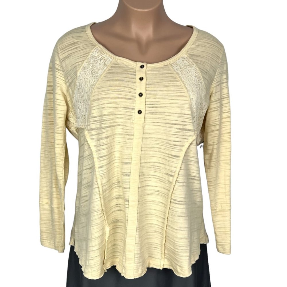 Suzanne Betro Womens Long Sleeve Lace Detail Henley Tee Blouse Cream size 1X